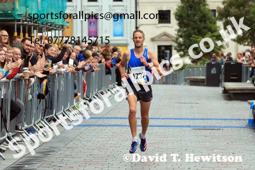 Darlington 10k, 2024 Darlington 10k and Junior 3k Road Race.  Photo: David T. Hewitson/Sports for All Pics